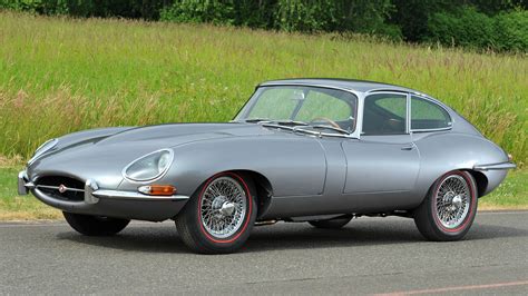 Jaguar E-Type Fixed Head Coupe (1961) Wallpapers and HD Images - Car Pixel