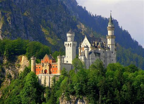 World Visits: Neuschwanstein Castle In Germany, Travel Guide!!