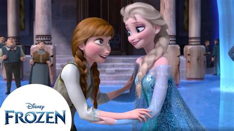 Anna and Elsa Photos: The Ultimate Collection of Frozen 2's Favorite ...