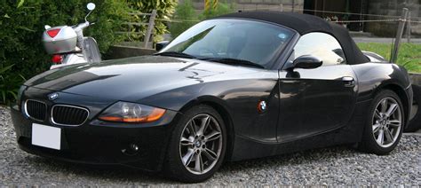 2003 BMW Z4 3.0i - Convertible 3.0L Manual