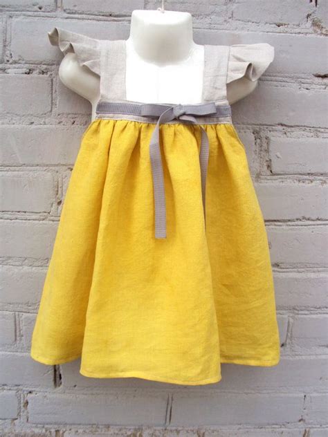 Yellow baby dress by TheBabemuse on Etsy | Vestiti da bambini, Vestiti ...