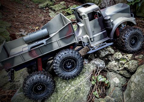 Custom 6x6 Crawler [READER'S RIDE] - RC Car Action