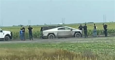 Tesla Cybertruck prototype spotted stuck in a field | Electrek