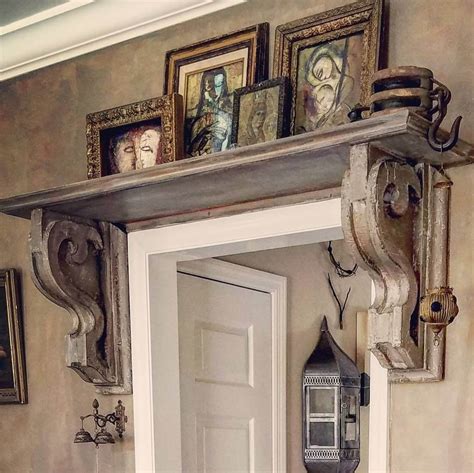 37 Best Corbel Decoration Ideas and Designs for 2021