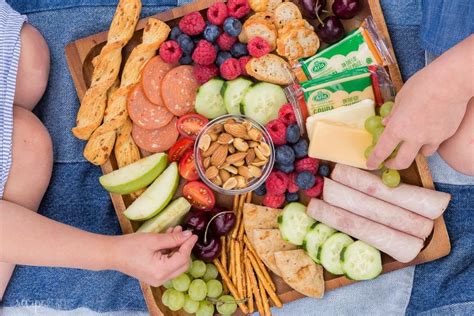 Pack the Ultimate Picnic (a kid-friendly snack board) - The Recipe Rebel