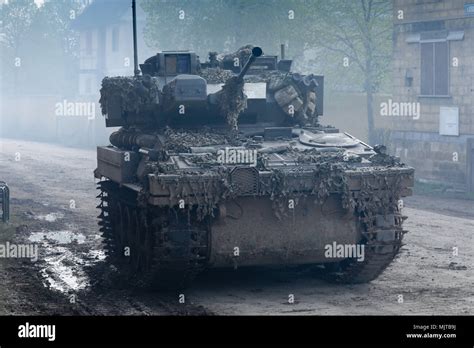 Scimitar tank hi-res stock photography and images - Alamy