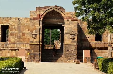 Qutubuddin Aibak Mosque