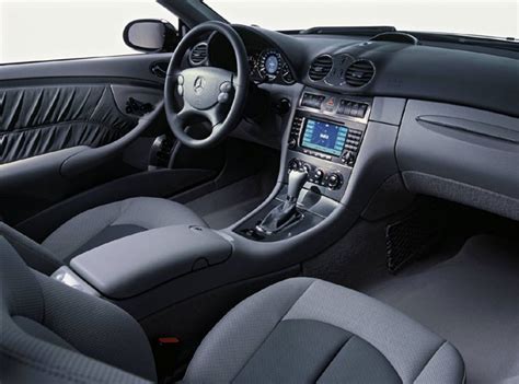 MERCEDES-BENZ CLK-CLASS - Review and photos