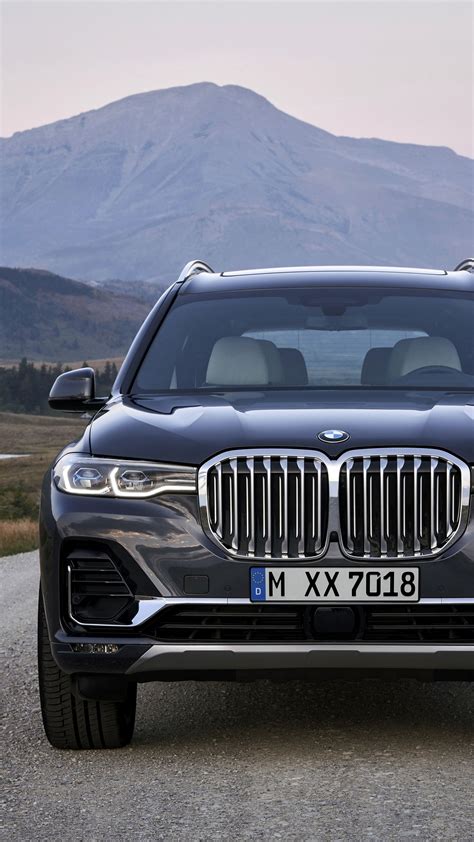 BMW X7 Off-Road Wallpaper