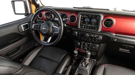 2020 Jeep Wrangler Interior Review