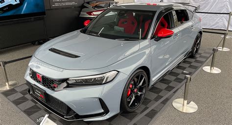 Honda Displays New 2023 Civic Type R With Official Accessories In Japan