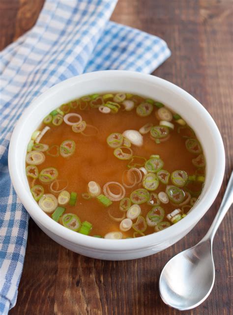 How To Make Easy & Delicious Miso Soup at Home: gallery image 10 Soup ...