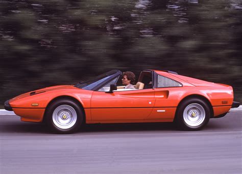 Ferrari 308 GTS Quattrovalvole (1982) - Ferrari.com