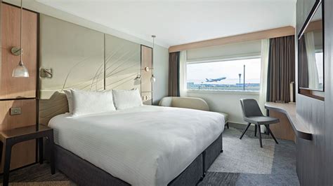 Heathrow Airport Hotel | Hyatt Place London Heathrow Airport