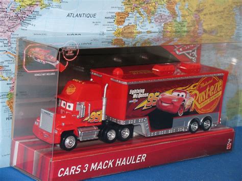 Disney Pixar Cars Mack Hauler 95 Lightning McQueen Rust-Eze Toy TRUCK ...