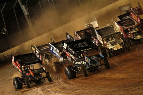 World Of Outlaws Wallpaper - WallpaperSafari