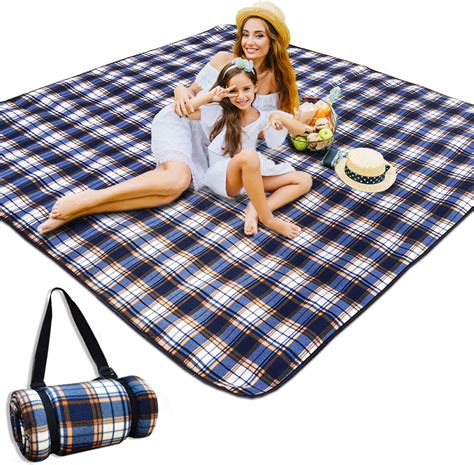 Picnic&Outdoor Blanket Waterproof and Extra Large,80"x80" 3-Layer Wear ...