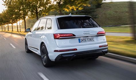 Audi Q7 Plug-in Hybrid debuts with 27 mile EV range | The Torque Report