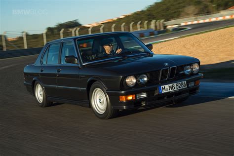 Photoshoot with the iconic BMW E28 M5