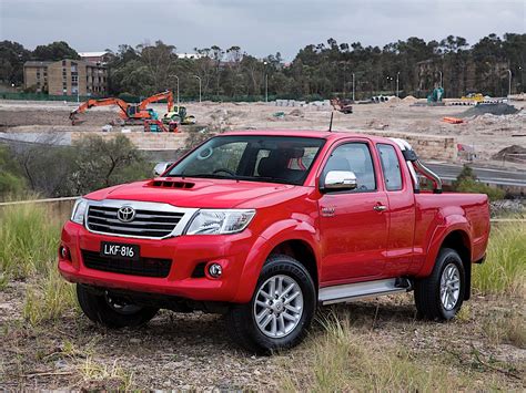 2011 Toyota Hilux Extra Cab Specs & Photos - autoevolution