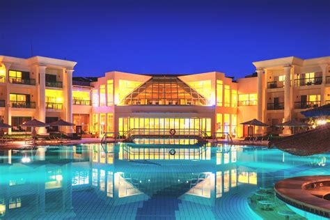 Hilton Hurghada Resort in Hurghada, Egypt | Holidays from £374 pp ...