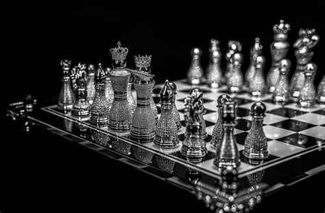 The Pearl Royale, The Most Expensive Chess Set In The World