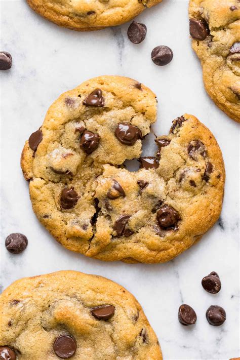 30-minute Bakery Style Chocolate Chip Cookies! #cookies #chocolate # ...