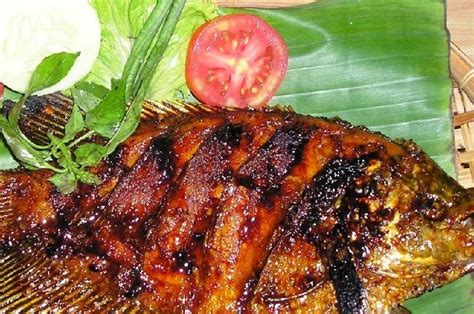 Resep Masak Ikan Patin Panggang Bumbu Rujak dan Cara Membuatnya