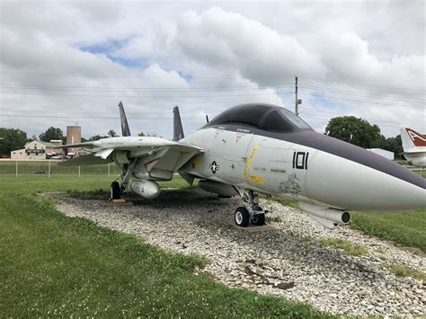 F-14B TOMCAT – Grissom Air Museum