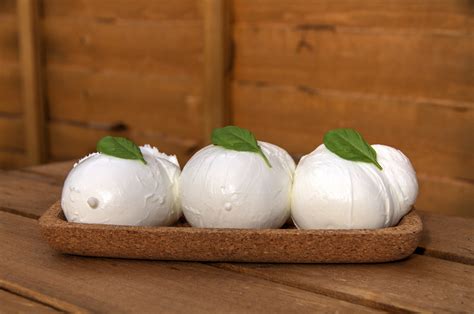 Mozzarella di Bufala DOP