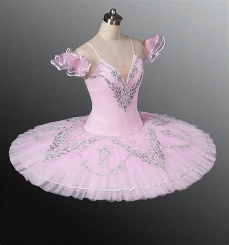 1000+ images about Ballet costumes on Pinterest | Ballet, Ballerina and ...