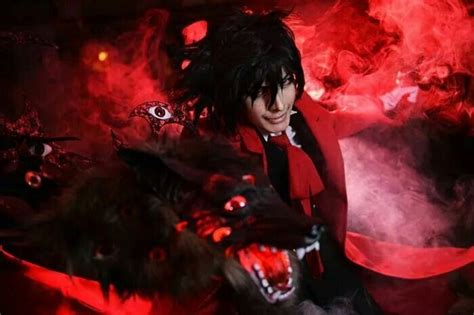 Alucard cosplay | Alucard cosplay, Hellsing cosplay, Hellsing