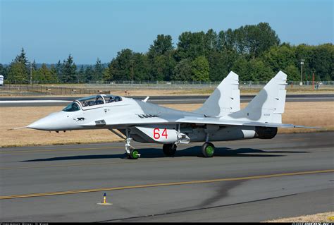 Mikoyan-Gurevich MiG-29UB (9-51) - Untitled | Aviation Photo #5070861 ...