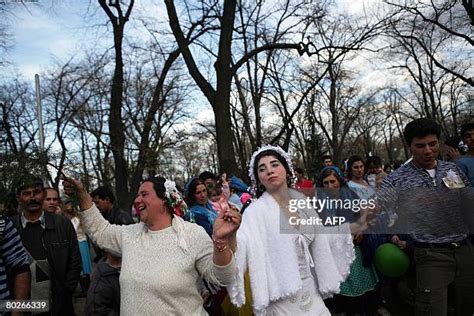 Gypsy Wedding Photos and Premium High Res Pictures - Getty Images