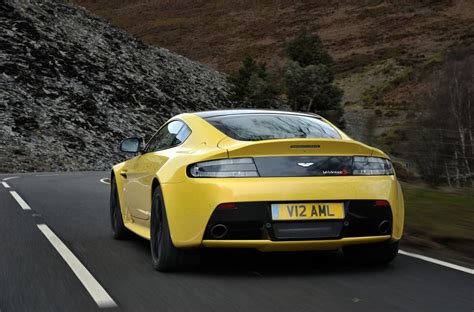 Aston Martin V12 Vantage S rear photo on Automoblog.net