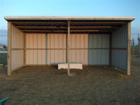 Loafing Shed | Loafing shed, Farm shed, Horse shed