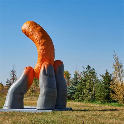 17ft Cheeto Statue Erected in Canadian Town – The Hoot