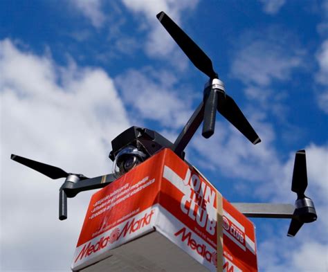 Drone vs. truck deliveries: Which create less carbon pollution? | UW News