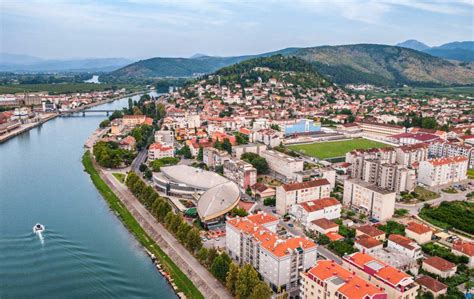 PROJEKT 'UPOZNAJ SVOJU ZEMLJU': Turistička zajednica Grada Metkovića ...