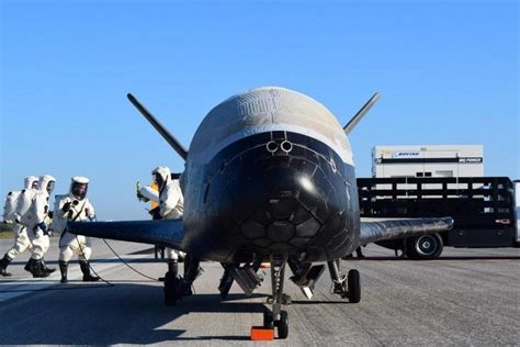 X-37B Space Plane: Space Force's Record-Setting Orbiter - CNET