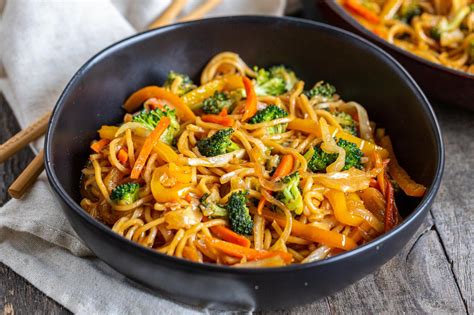 One-Pot Veggie Yakisoba Recipe | Recipe Cart