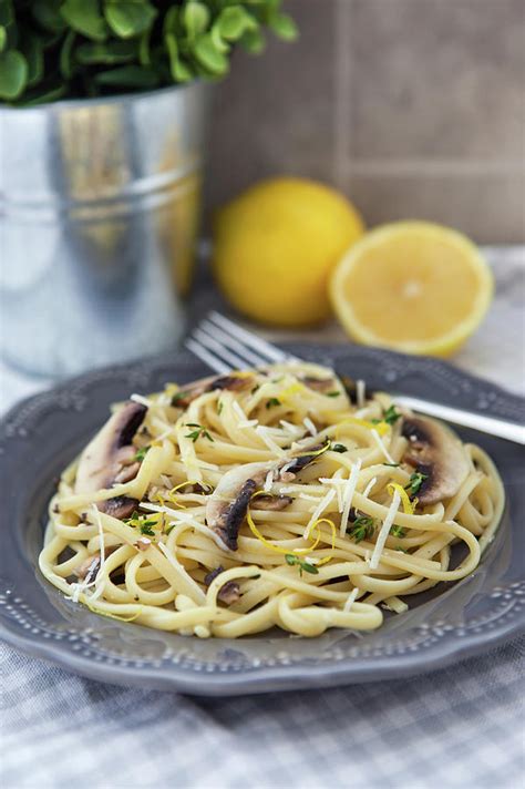 Linguine With Mushrooms, Garlic, Lemon by Ekaterina Smirnova