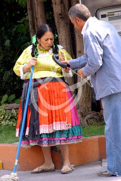 Mezcalent: La India María, 2004