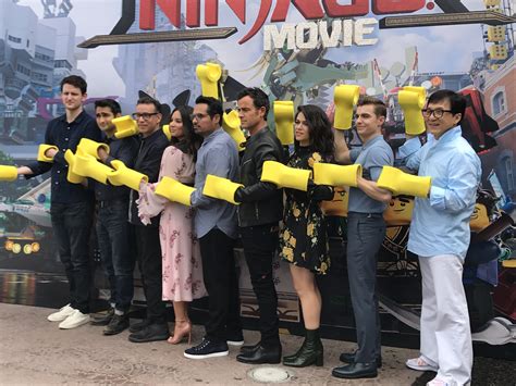 The Lego Ninjago Movie cast show off their Lego arms ...