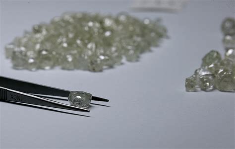 Botswana Sees Russian Diamond Ban Opening Door to Synthetic Gems ...