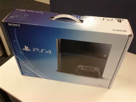 Playstation 4 (PS4) Unboxed with Photos