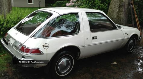 1975 Amc Pacer Attention Collectors White Exterior / Red Interior