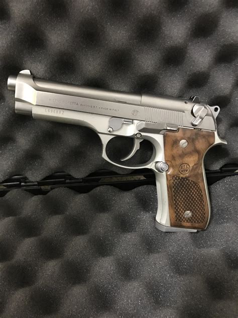 Beretta 92FS INOX “ghost” with Walnut Beretta grips : r/guns