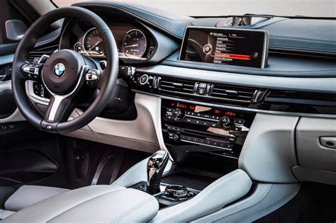 2015 BMW X6 xDrive50i INTERIOR 3