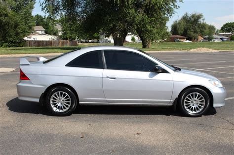 2005 Honda Civic LX | Victory Motors of Colorado